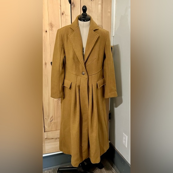 EUC Free People Victoria Pleated Coat In Camel - Picture 8 of 16